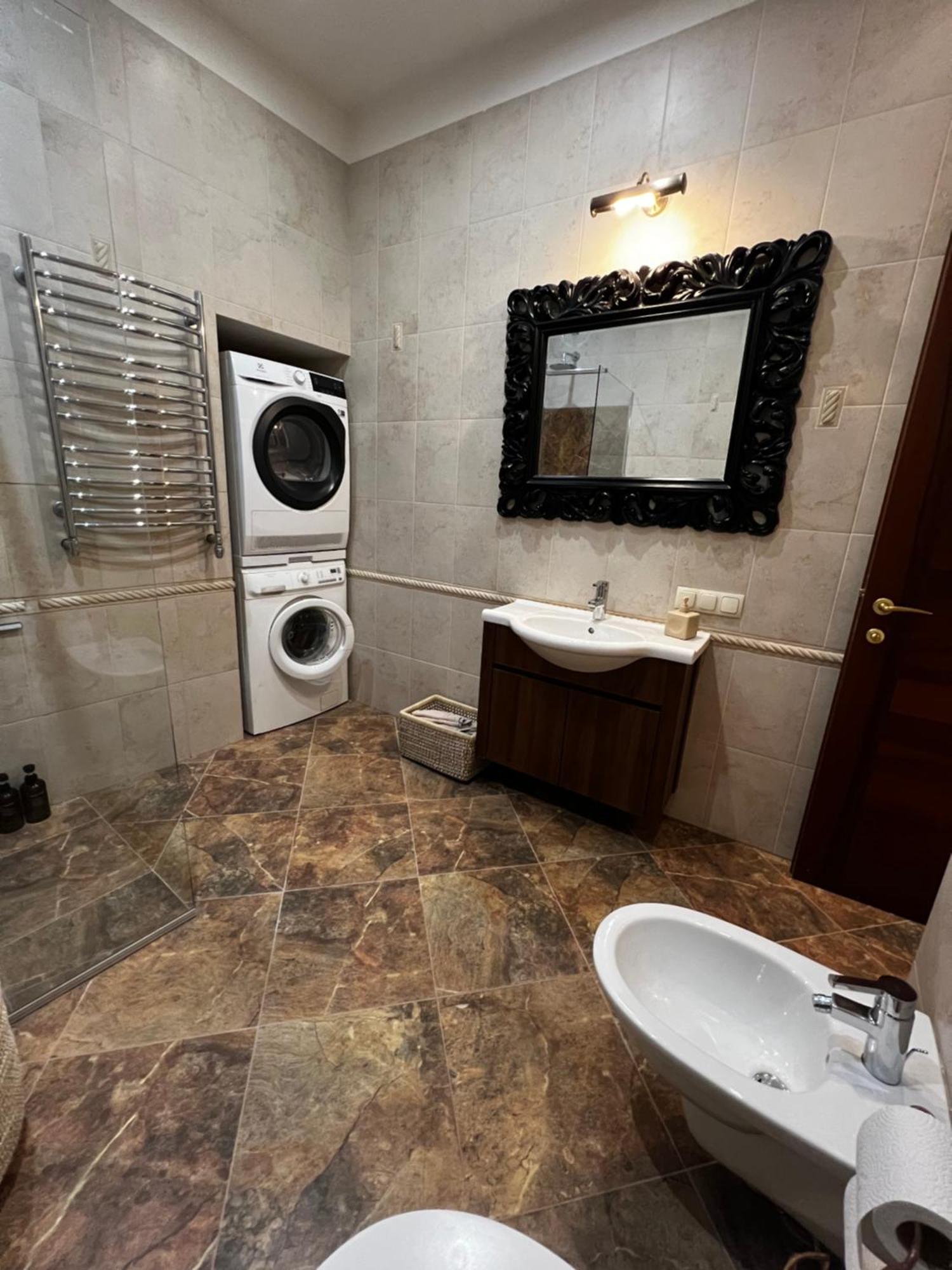 Luxury Old Town Apartment Vilnius Ngoại thất bức ảnh